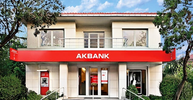 Akbank uluslararası piyasalardan 700 milyon dolarlık kredi aldı