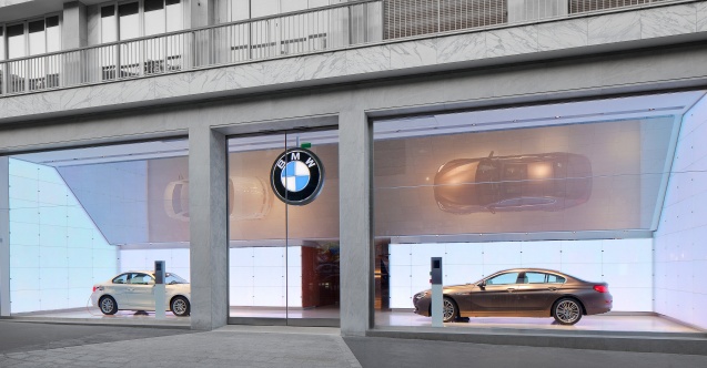 BMW'den elektrikli otomobil kararı: 5 yeni model satışa sunacak