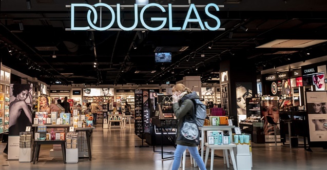 Kozmetik devi Douglas yüzlerce mağazasını kapatıyor