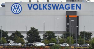 Otomotiv devi Volkswagen'in elektrikli otomobilleri İspanya'dan çıkacak
