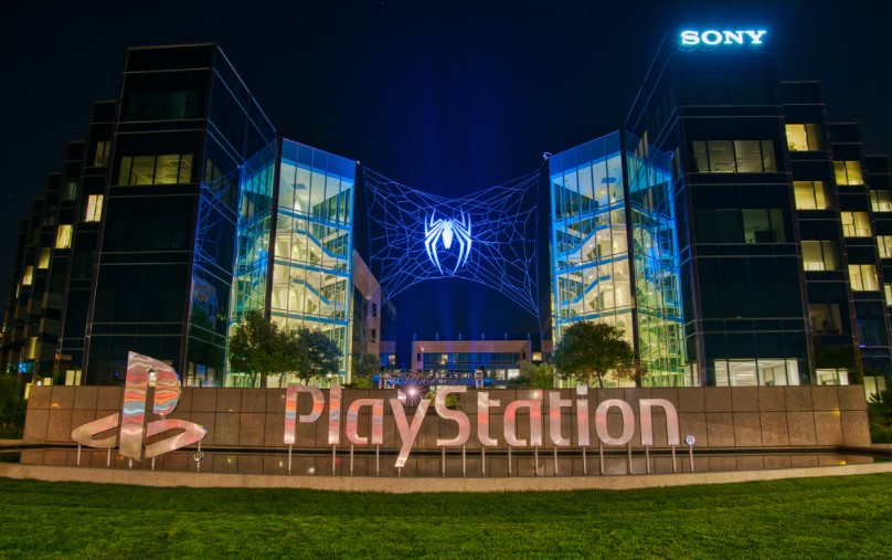 Sony PlayStation, 90 çalışanının görevine son verdi