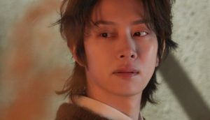 Super Junior'dan Heechul, Geçmişte Realite Şovundan Biriyle Çıktığını Açıkladı