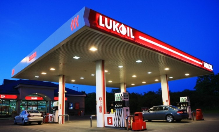 Ödeme hizmeti sunan Wex, enerji devi LukOil ile bağlarını kopardı