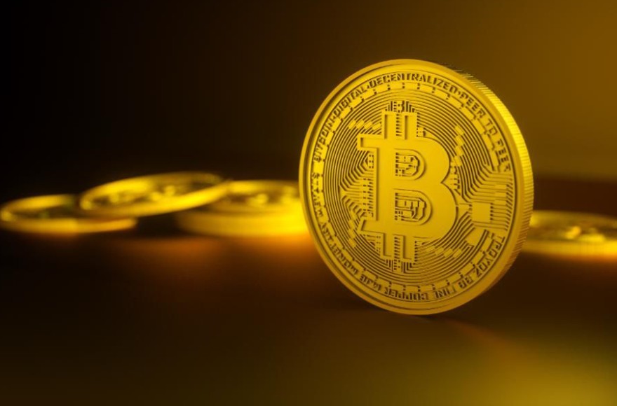 Önce Yükseldi Sonra Düştü: Bitcoin Fiyatı Son Ayların Zirvesine Çıktı