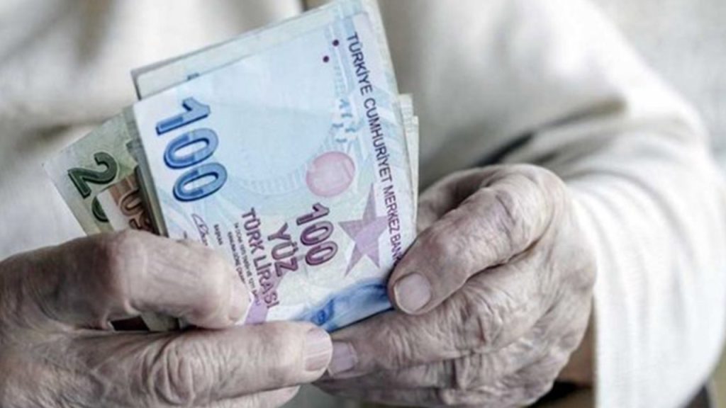 Toplu Ödeme Alacaklar! Çalışan Çalışmayan Ev Hanımlarına Emeklilik Yolu Açıldı.. Başvuru Yapan Yaşadı