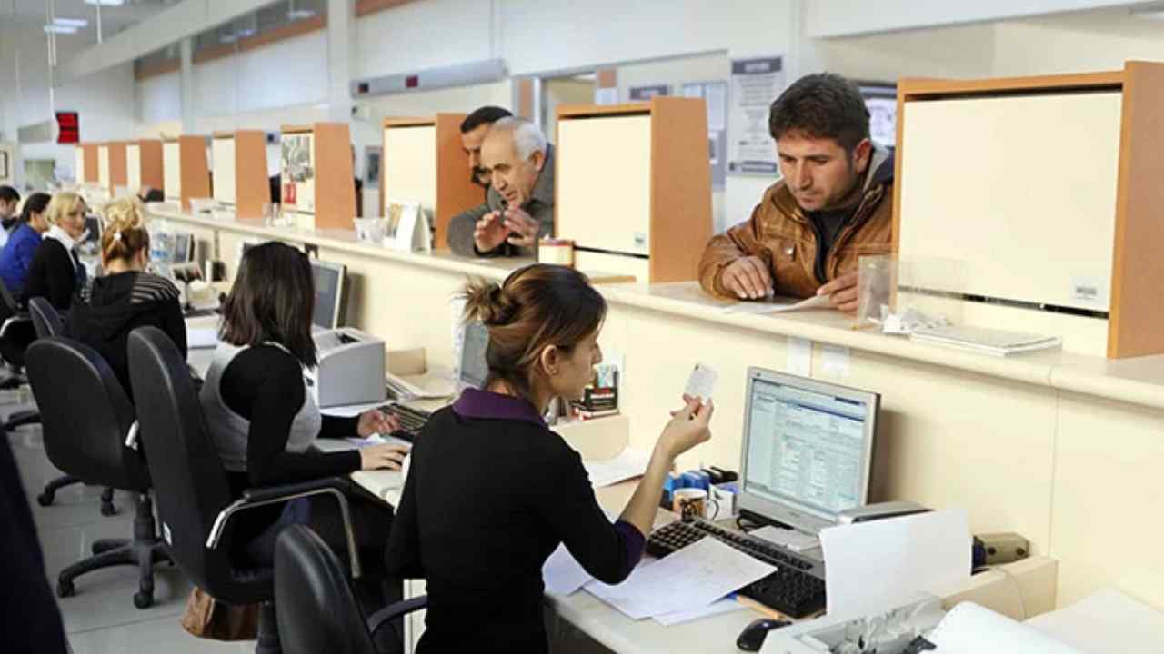 Dev bankanın çalışanlarına sağladığı yeni haklar herkesi kıskandırdı! İşte yok yok denilecek o haklar